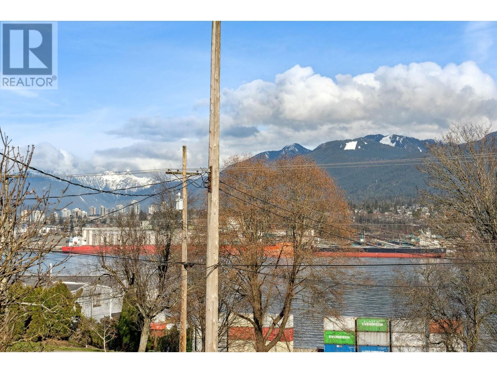 2728 Wall Street, Vancouver, British Columbia  V5K 1A9 - Photo 33 - R2973800