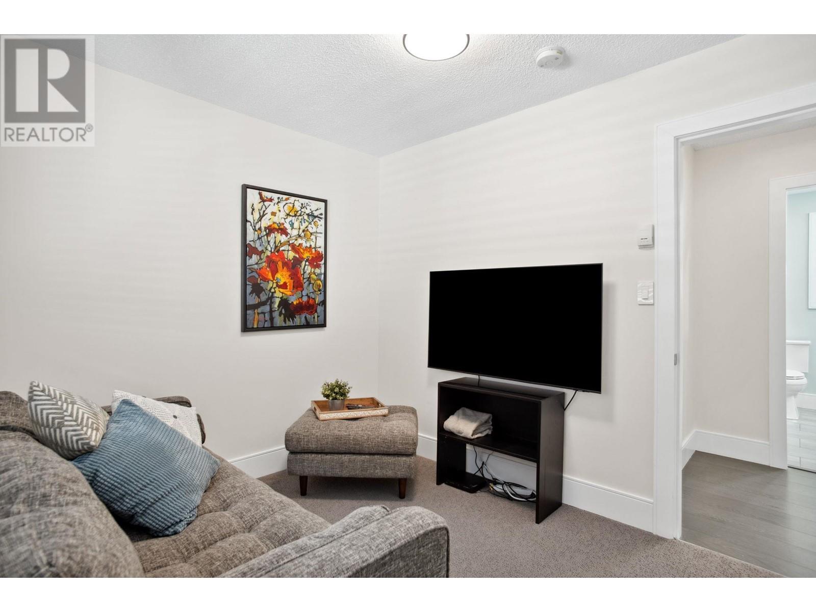 2728 Wall Street, Vancouver, British Columbia  V5K 1A9 - Photo 25 - R2973800
