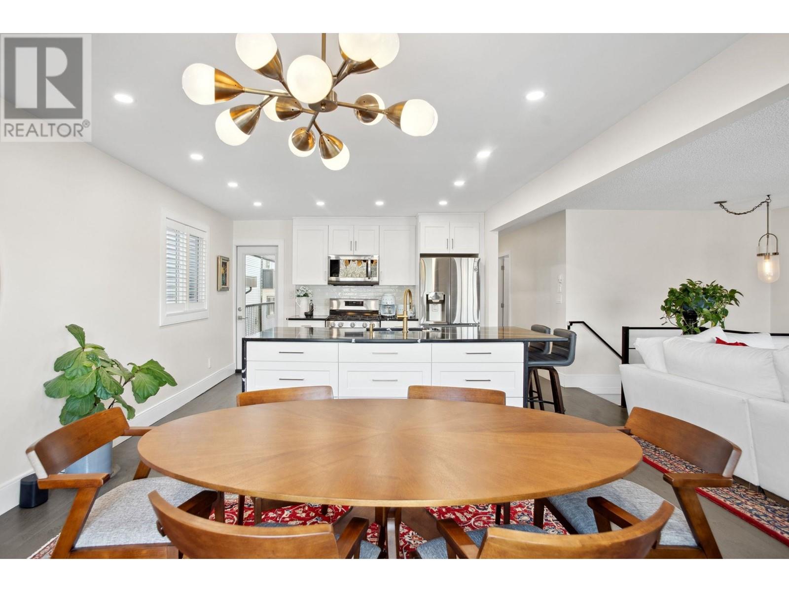 2728 Wall Street, Vancouver, British Columbia  V5K 1A9 - Photo 12 - R2973800