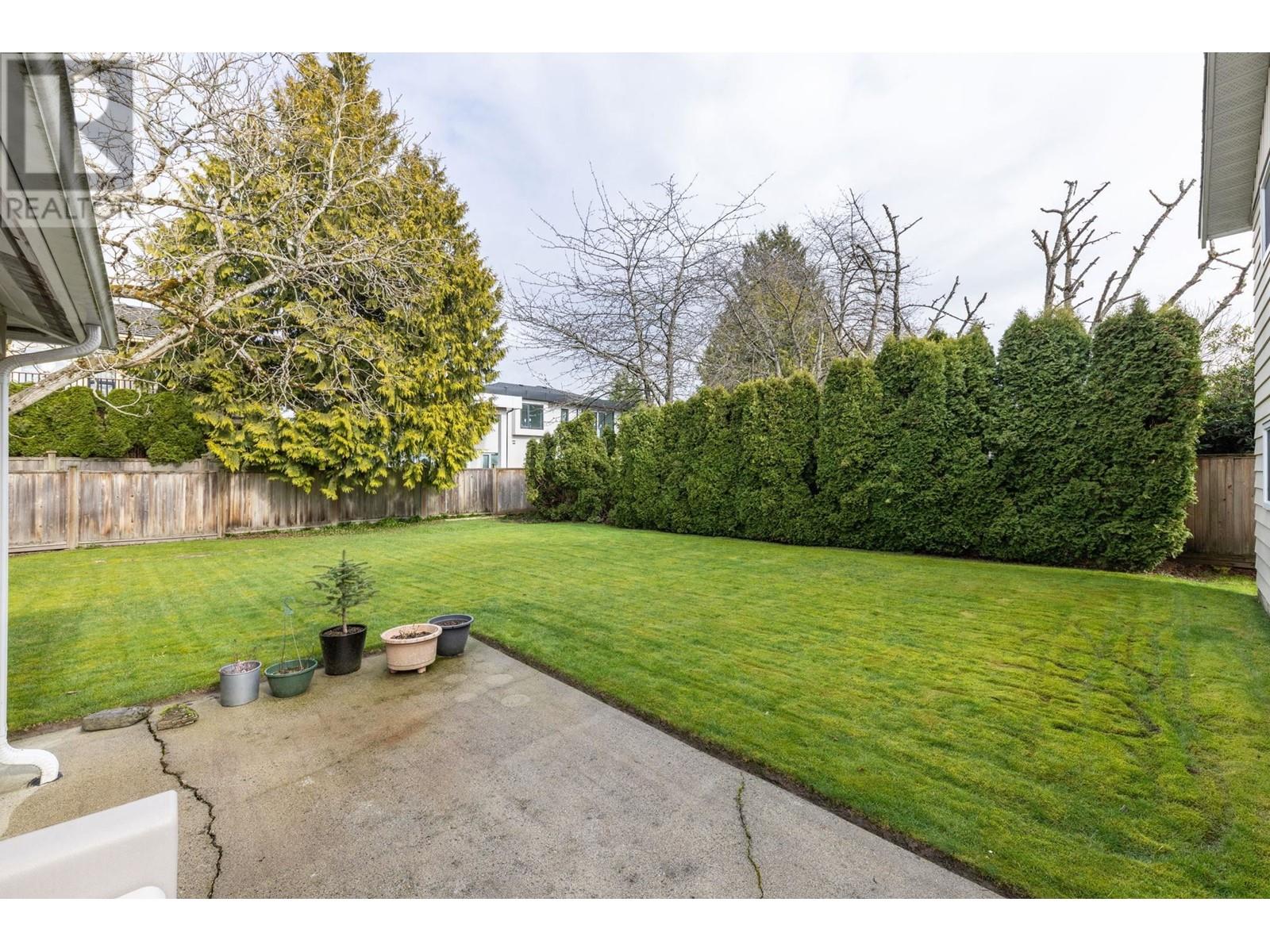 Listing Picture 28 of 31 : 6520 RIVERDALE DRIVE, Richmond / 烈治文 - 魯藝地產 Yvonne Lu Group - MLS Medallion Club Member