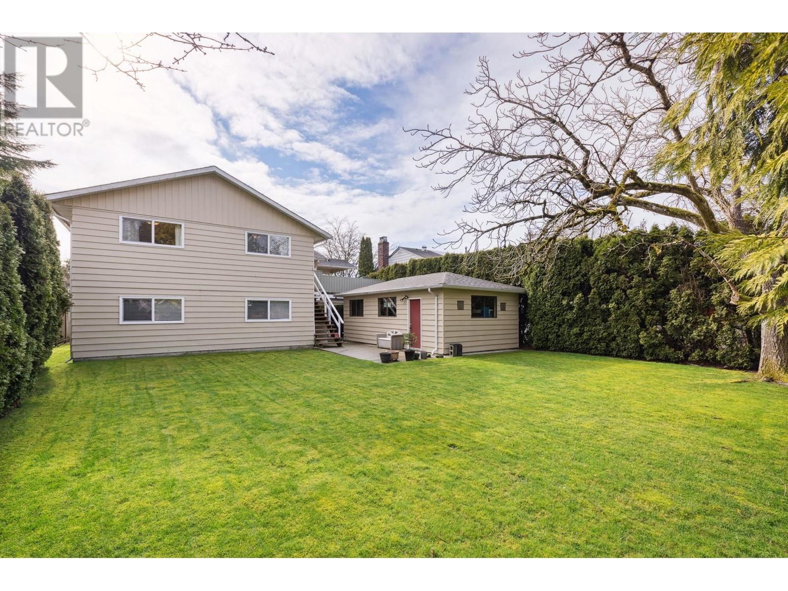 Listing Picture 30 of 31 : 6520 RIVERDALE DRIVE, Richmond / 烈治文 - 魯藝地產 Yvonne Lu Group - MLS Medallion Club Member