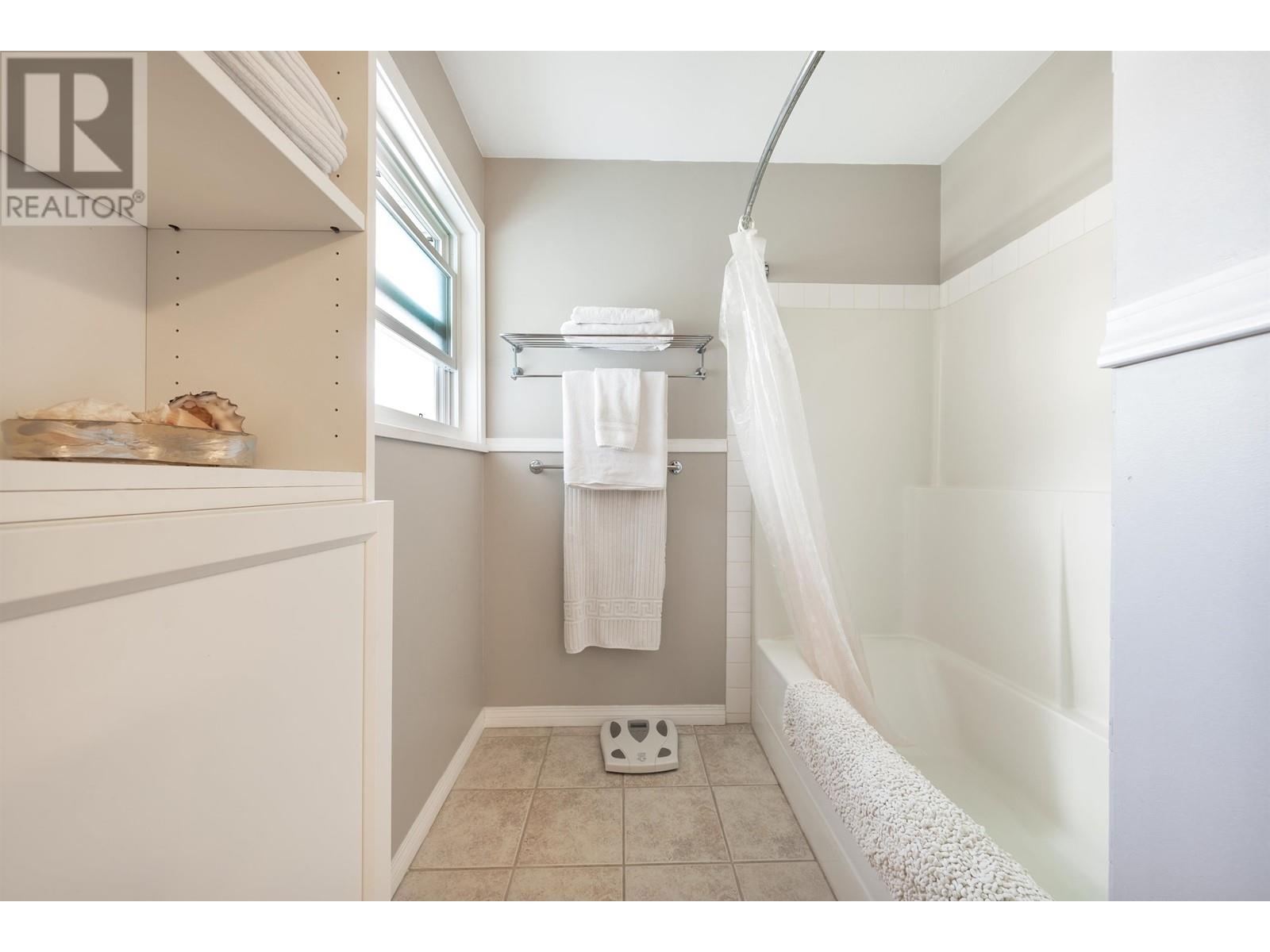 658 Pender Place, Port Coquitlam, British Columbia  V3B 7M2 - Photo 20 - R2974699