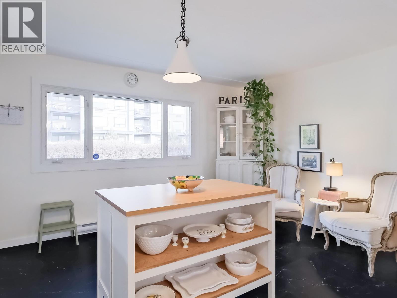 210 Yorkton Avenue, Penticton, British Columbia  V2A 3V2 - Photo 12 - 10337942