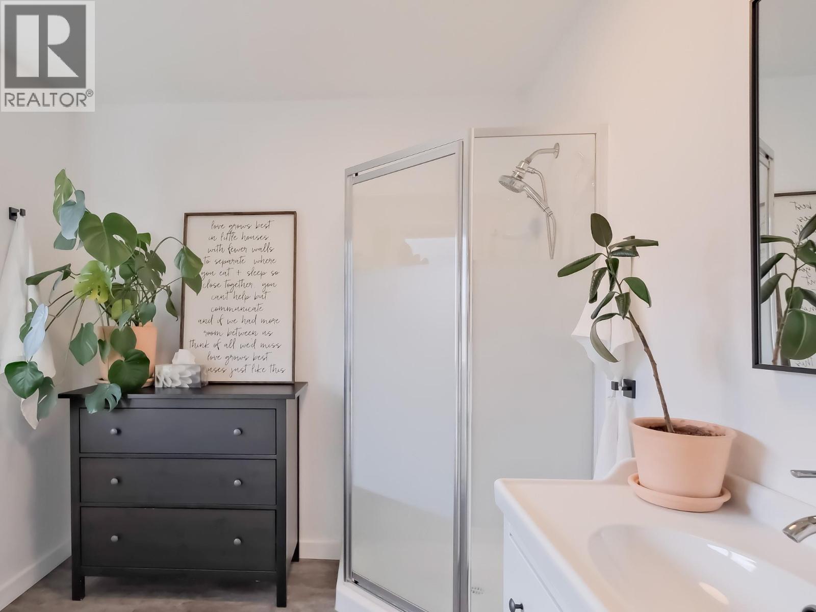 210 Yorkton Avenue, Penticton, British Columbia  V2A 3V2 - Photo 16 - 10337942