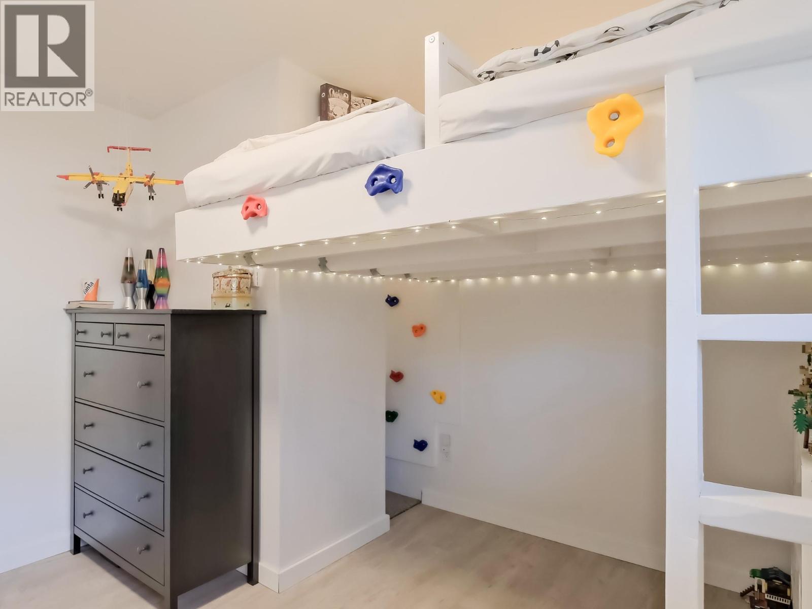 210 Yorkton Avenue, Penticton, British Columbia  V2A 3V2 - Photo 18 - 10337942