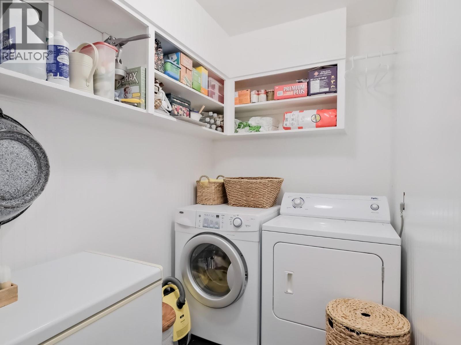 210 Yorkton Avenue, Penticton, British Columbia  V2A 3V2 - Photo 20 - 10337942