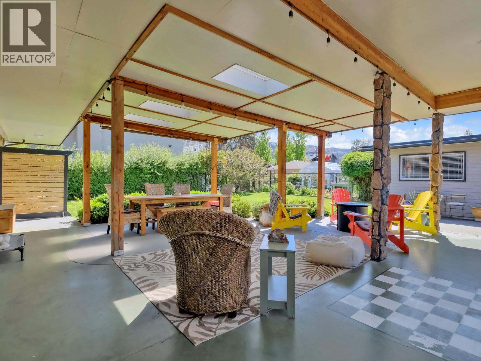 210 Yorkton Avenue, Penticton, British Columbia  V2A 3V2 - Photo 30 - 10337942