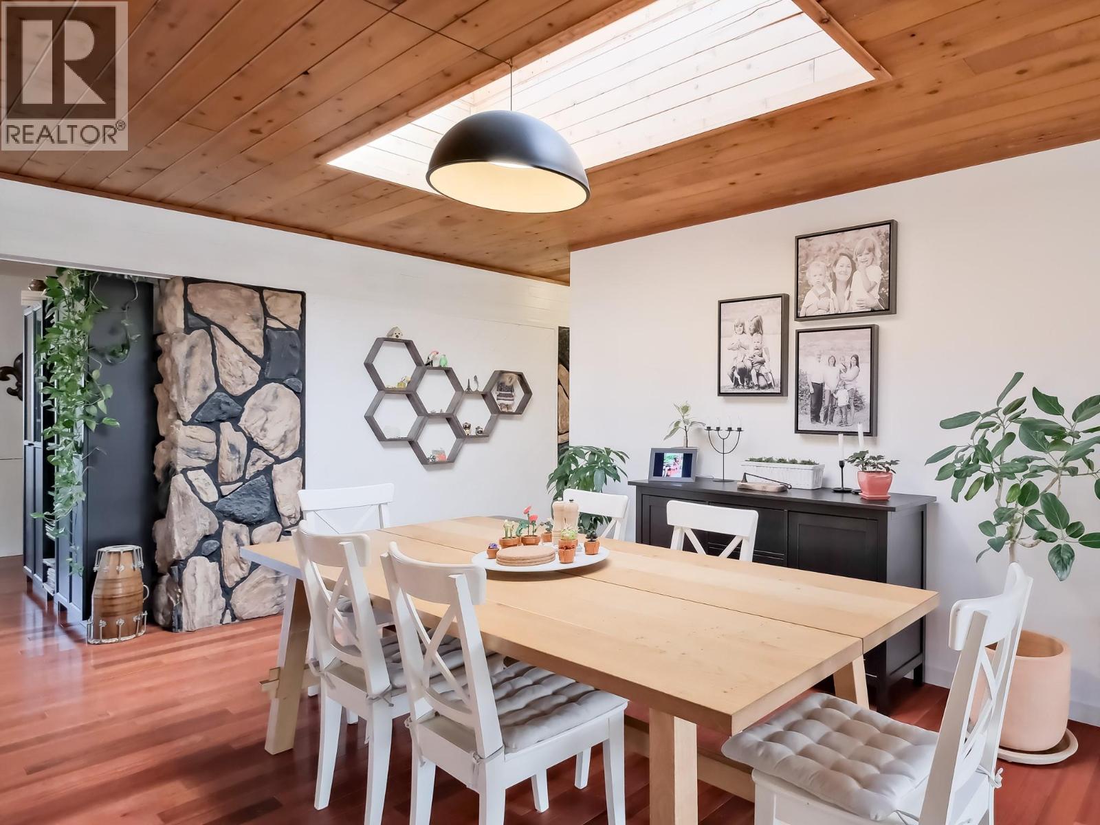 210 Yorkton Avenue, Penticton, British Columbia  V2A 3V2 - Photo 7 - 10337942