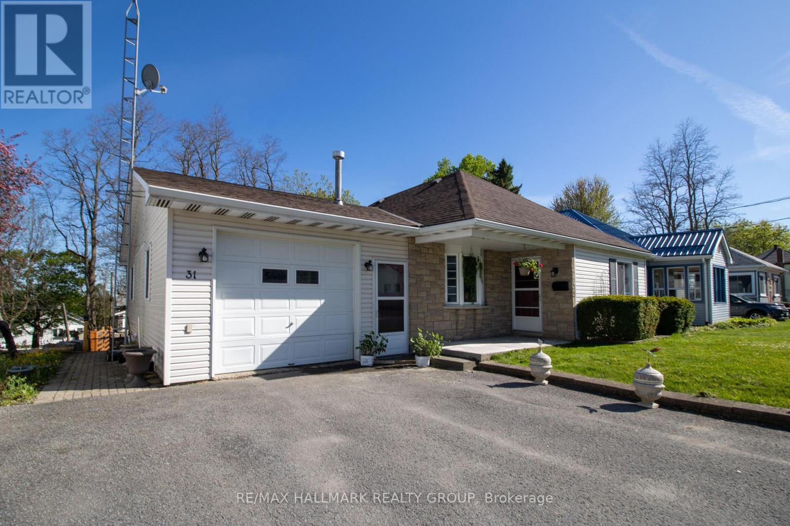 Property at 31 CHAFFEY STREET image 3