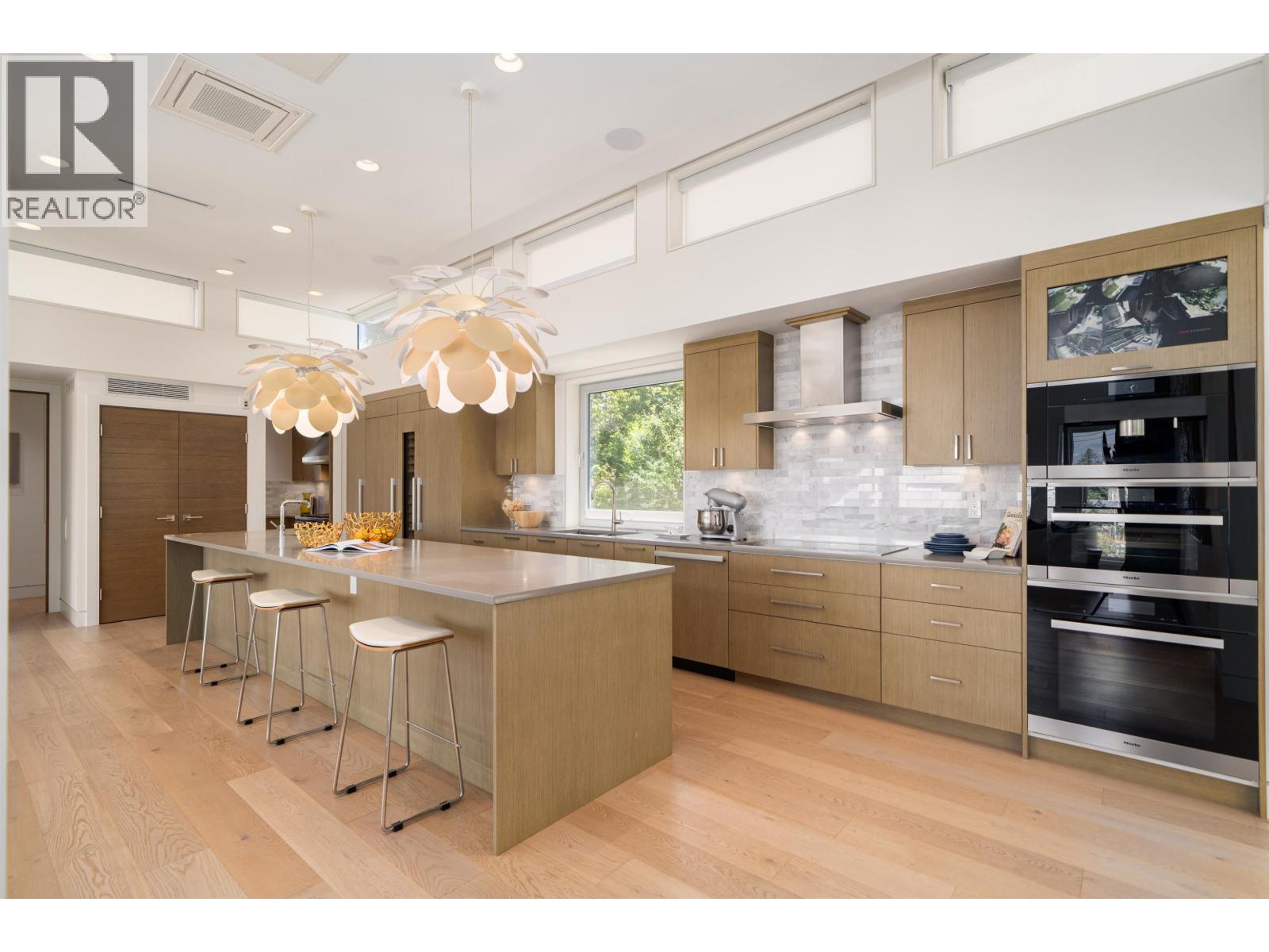 4528 Langara Avenue, Vancouver, British Columbia  V6R 1C8 - Photo 7 - R2973499