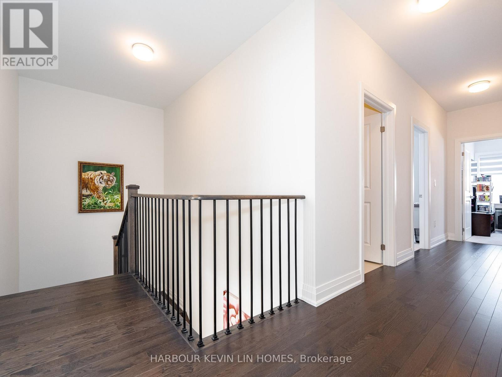 9 Backhouse Drive, Richmond Hill, Ontario  L4E 1M8 - Photo 19 - N12005699