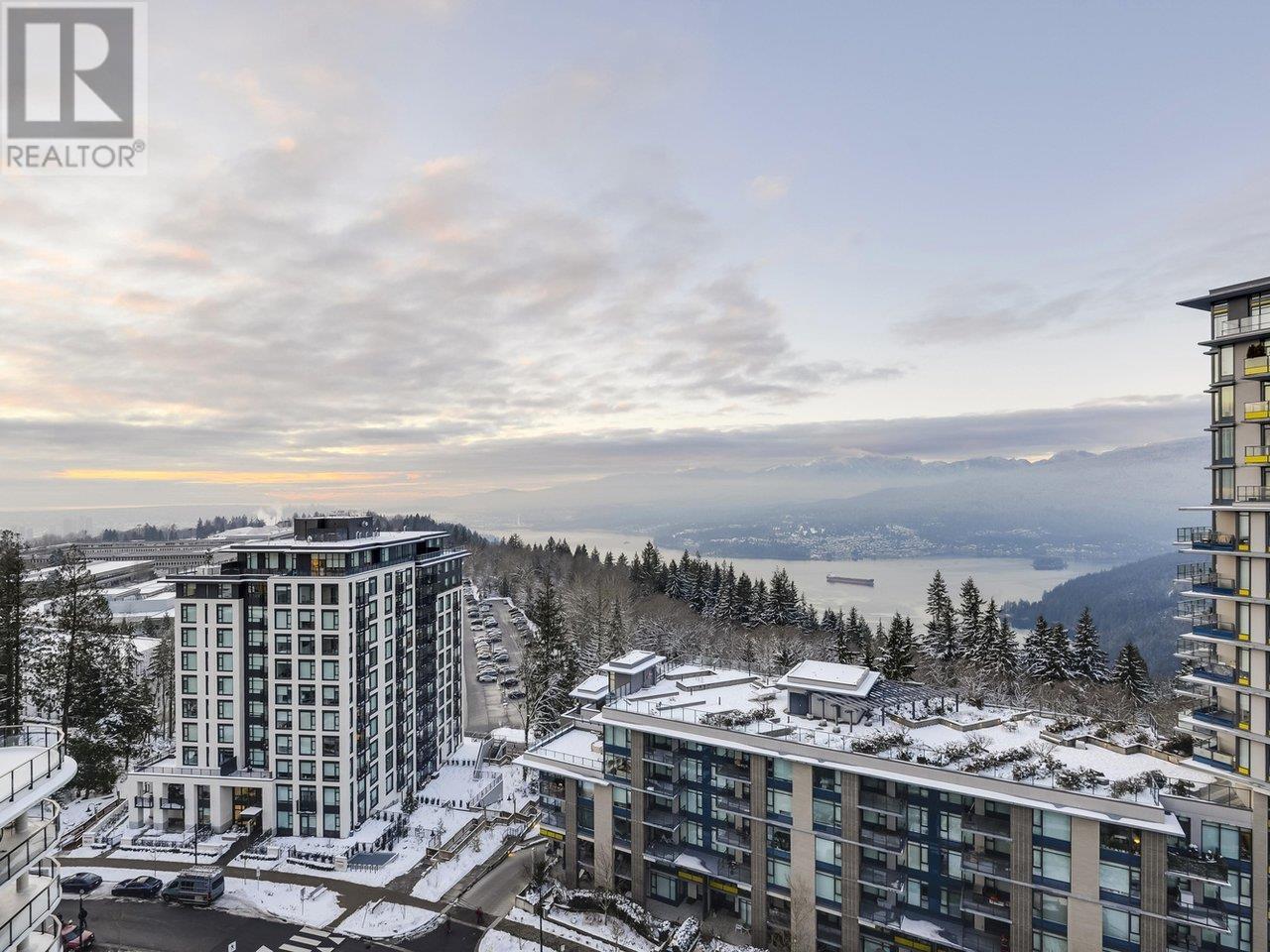 Listing Picture 22 of 24 : 1402 8761 UNIVERSITY CRESCENT, Burnaby / 本拿比 - 魯藝地產 Yvonne Lu Group - MLS Medallion Club Member