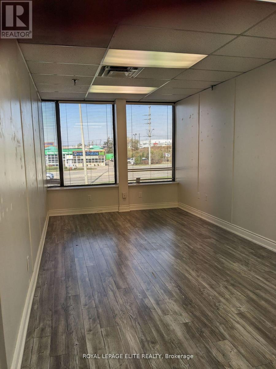 203 - 1150 Eglinton Ave East Avenue, Mississauga, Ontario  L4W 2M6 - Photo 3 - W12005695