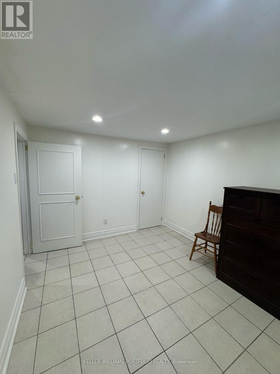 Bsmt - 54 Herbert Avenue, Toronto (The Beaches), Ontario  M4L 3P9 - Photo 5 - E11981230