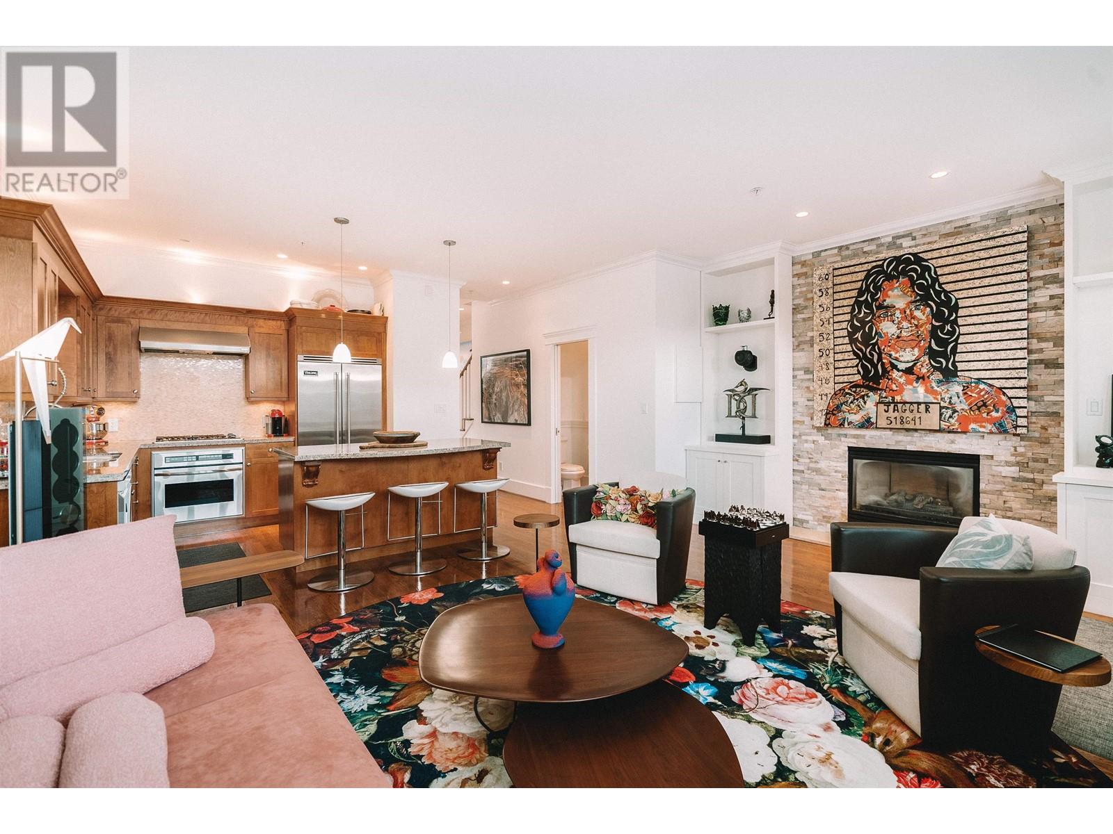 2511 W 1st Avenue, Vancouver, British Columbia  V6K 1G8 - Photo 3 - R2973383