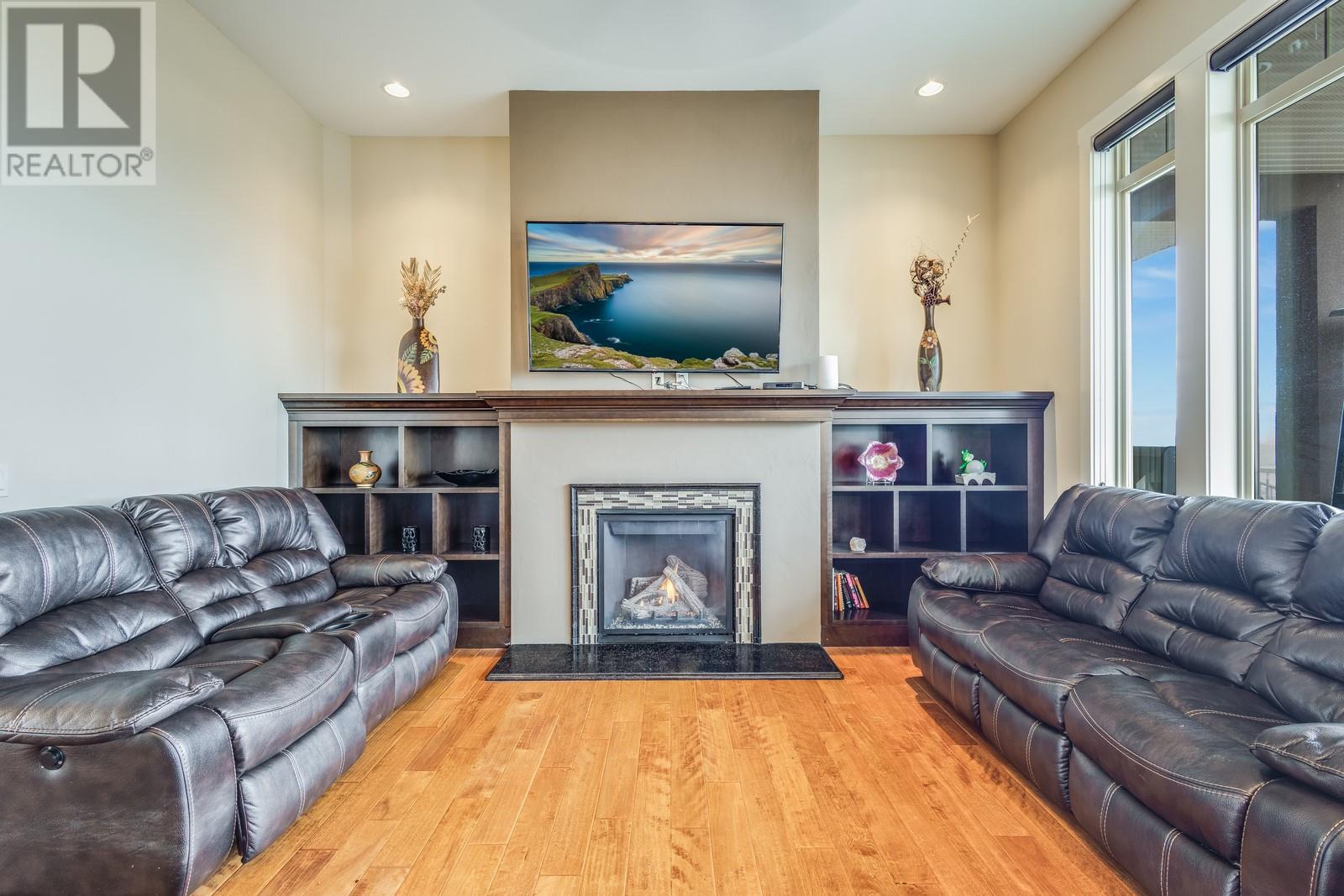 Property at 1830 Birkdale Avenue image 1