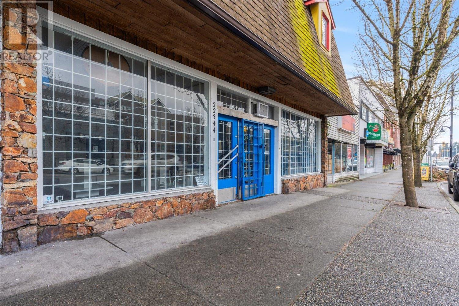 22344 LOUGHEED HIGHWAY, Maple Ridge, British Columbia