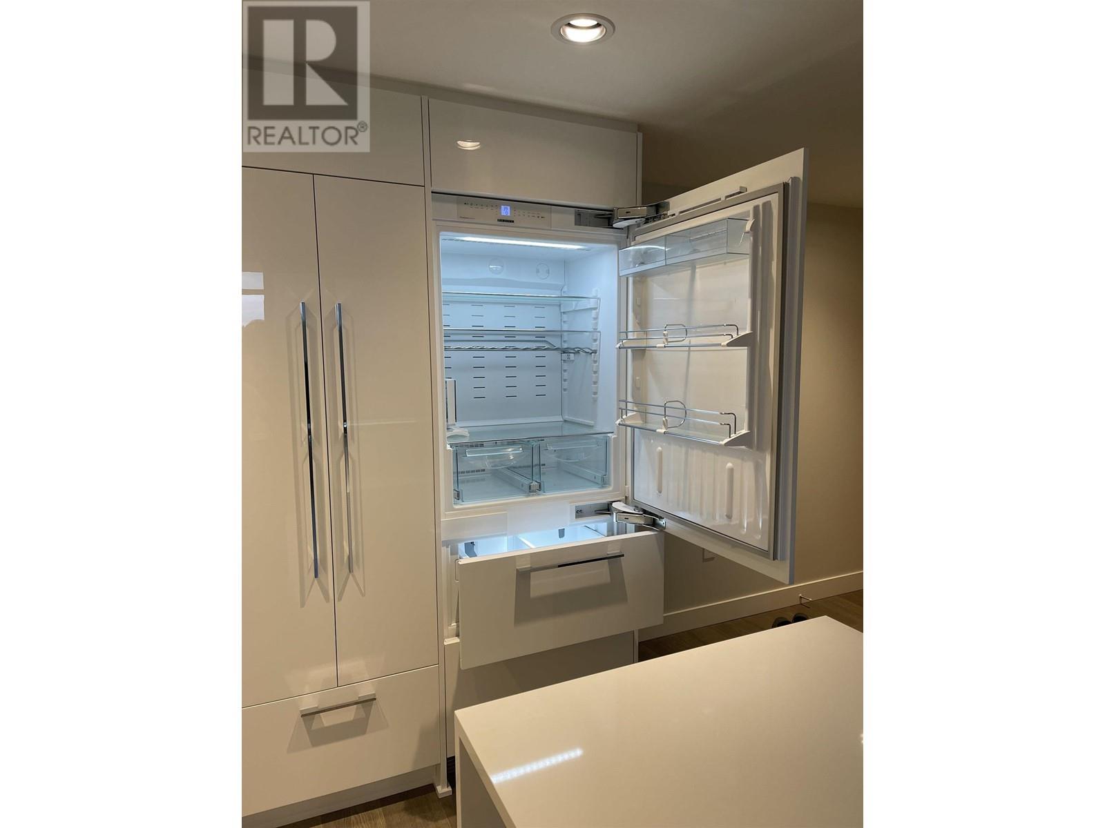 1301 5410 Short Cut Road, Vancouver, British Columbia  V6T 0C8 - Photo 10 - R2974727