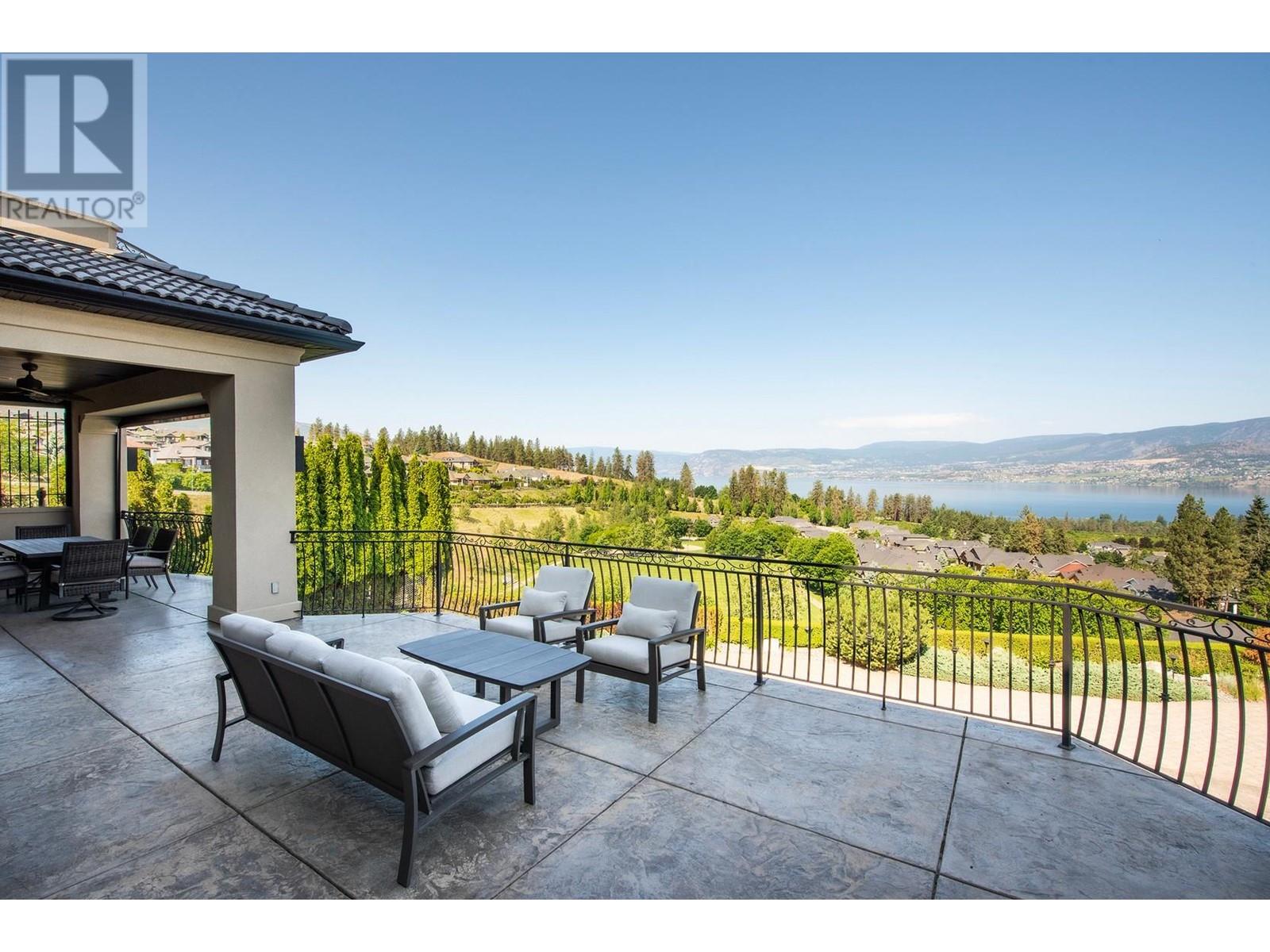 Property at 4860 Tuscany Lane image 2