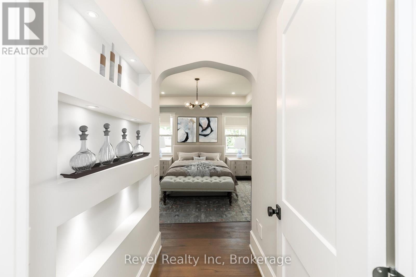 1749 Tiny Beaches Road S, Tiny, Ontario  L0L 1P0 - Photo 13 - S12005764