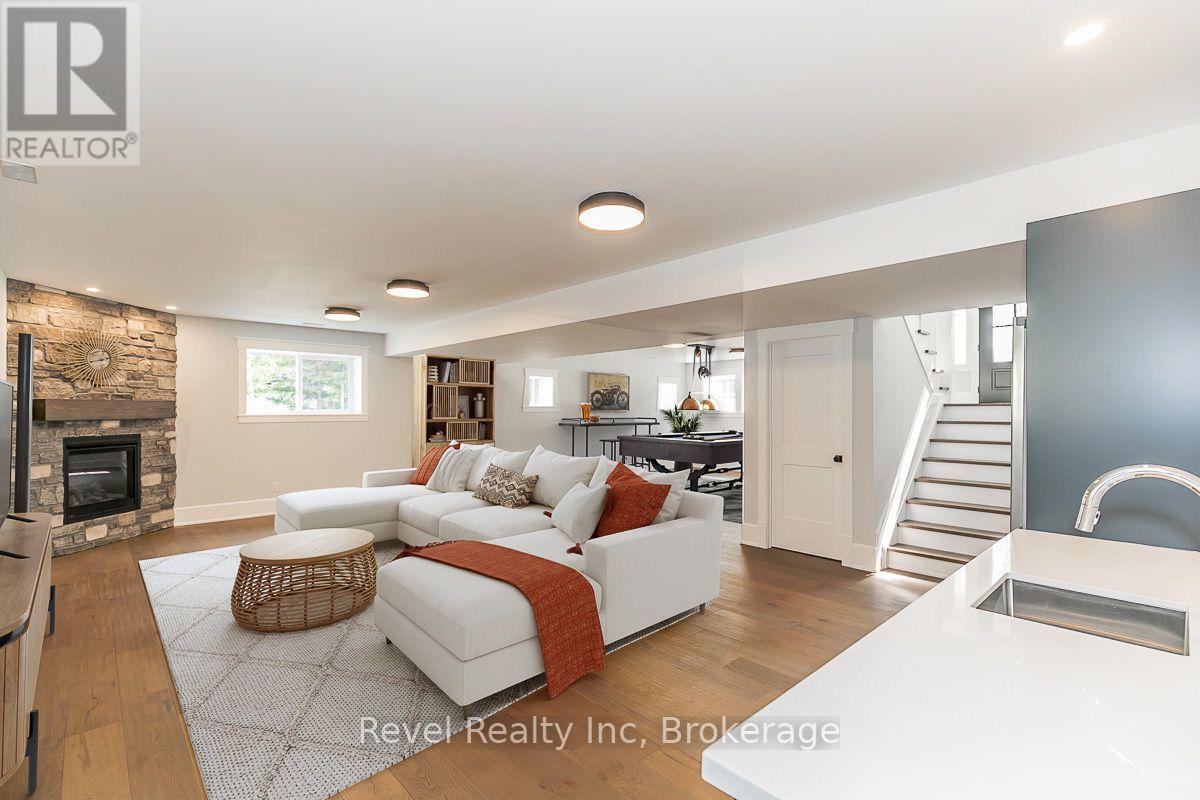 1749 Tiny Beaches Road S, Tiny, Ontario  L0L 1P0 - Photo 27 - S12005764