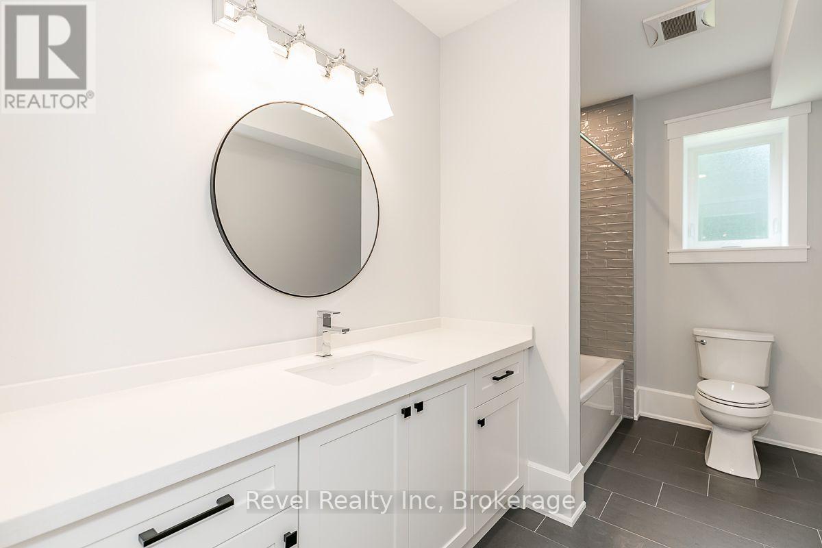 1749 Tiny Beaches Road S, Tiny, Ontario  L0L 1P0 - Photo 30 - S12005764