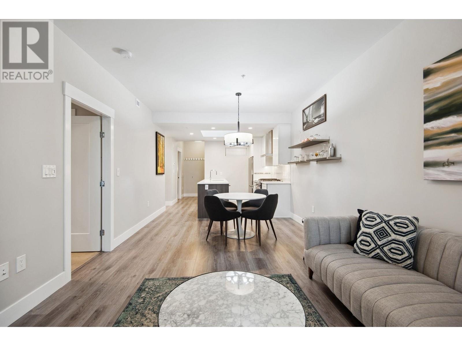 603 1496 Charlotte Road, North Vancouver, British Columbia  V7J 0C9 - Photo 1 - R2974779