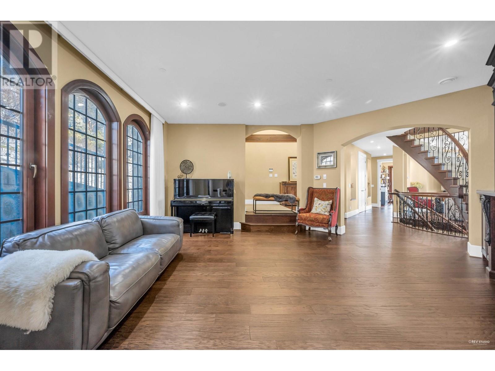 2336 Kadlec Court, West Vancouver, British Columbia  V7S 3K3 - Photo 16 - R2974757