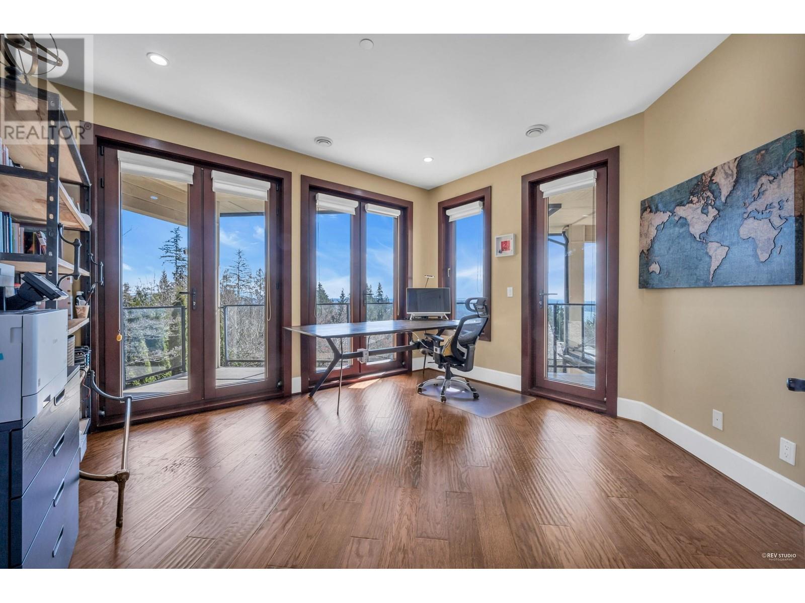 2336 Kadlec Court, West Vancouver, British Columbia  V7S 3K3 - Photo 18 - R2974757