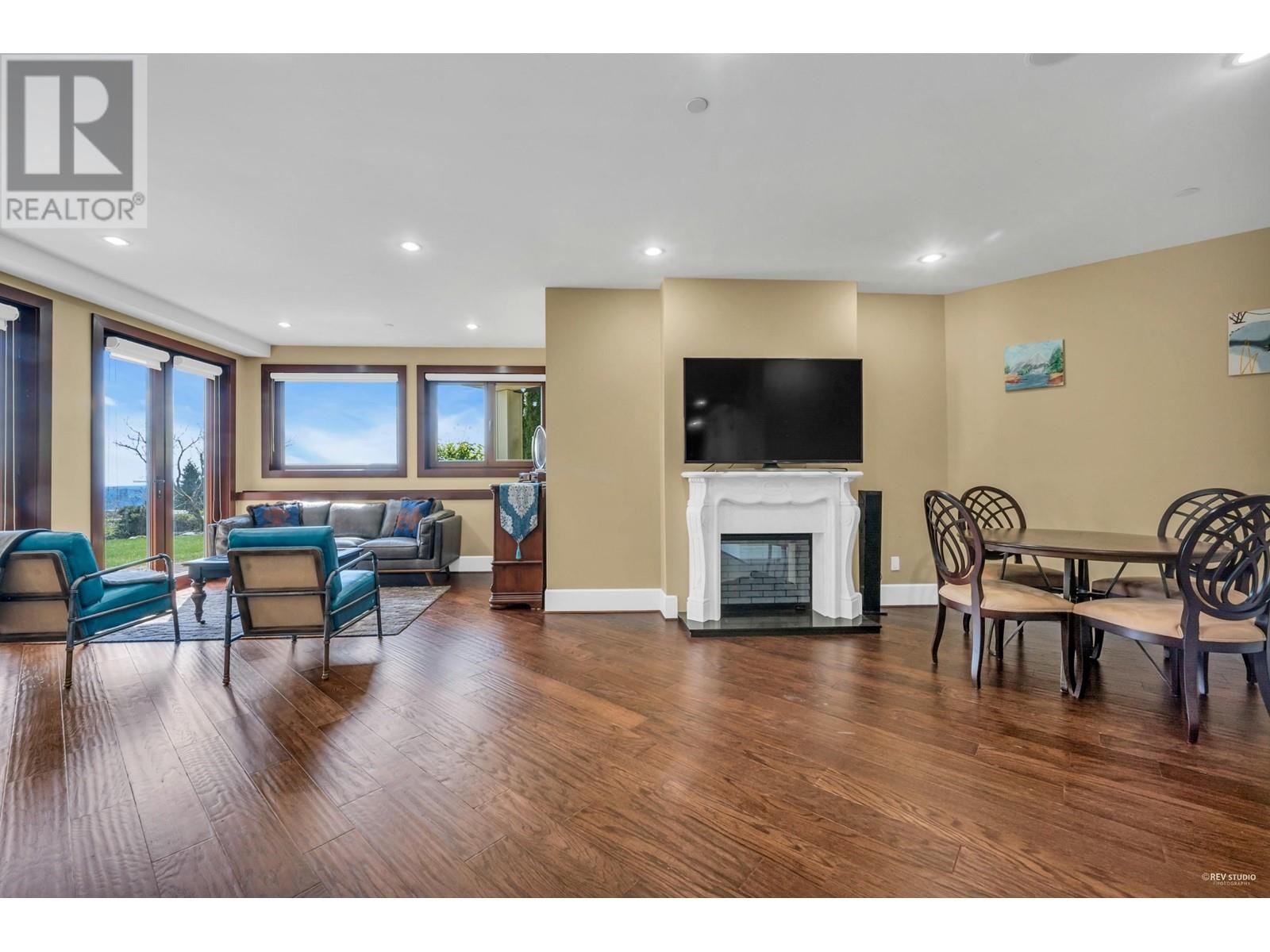 2336 Kadlec Court, West Vancouver, British Columbia  V7S 3K3 - Photo 28 - R2974757
