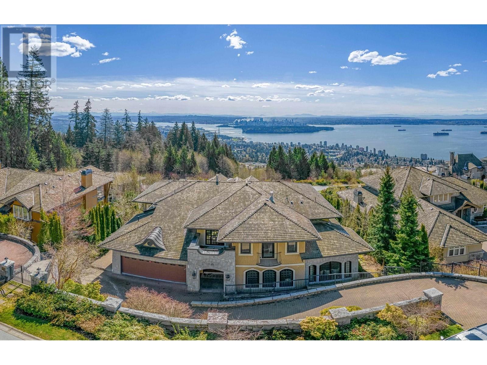 2336 Kadlec Court, West Vancouver, British Columbia  V7S 3K3 - Photo 37 - R2974757