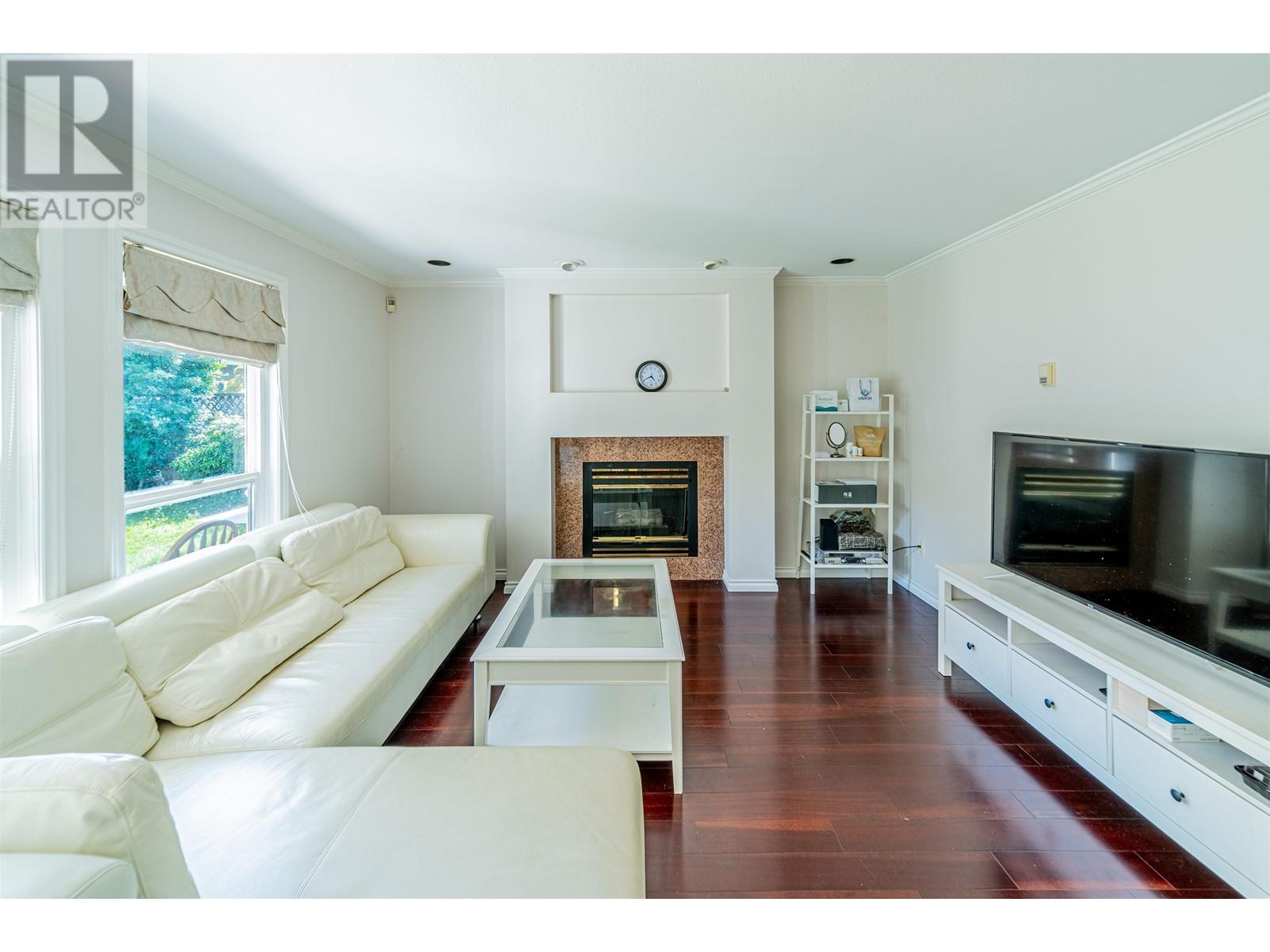 Listing Picture 10 of 14 : 6660 LIVINGSTONE PLACE, Richmond / 烈治文 - 魯藝地產 Yvonne Lu Group - MLS Medallion Club Member