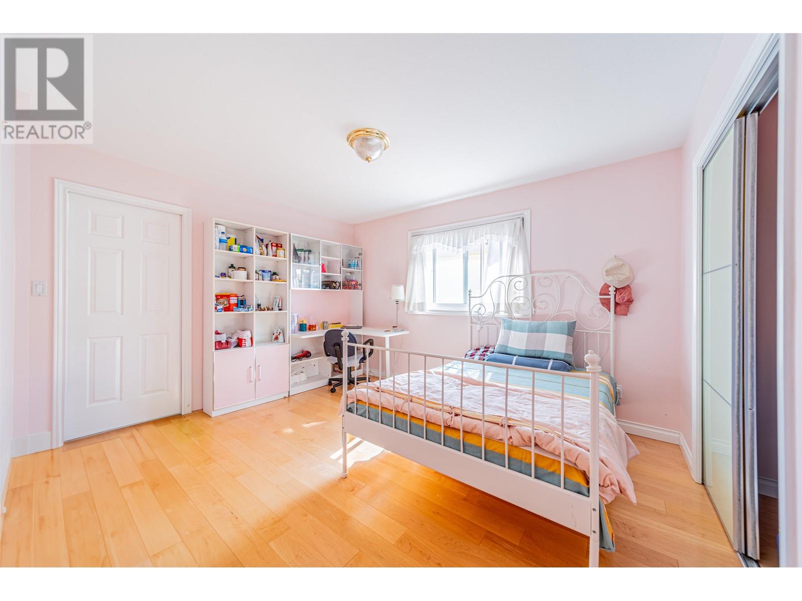Listing Picture 12 of 14 : 6660 LIVINGSTONE PLACE, Richmond / 烈治文 - 魯藝地產 Yvonne Lu Group - MLS Medallion Club Member