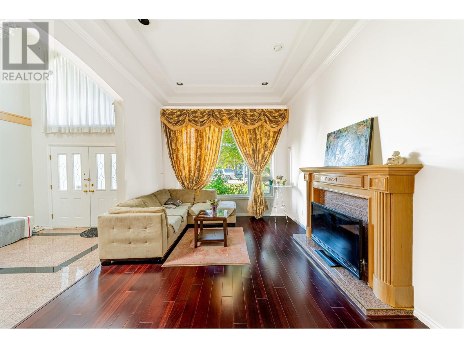 Property at 6660 LIVINGSTONE PLACE image 3