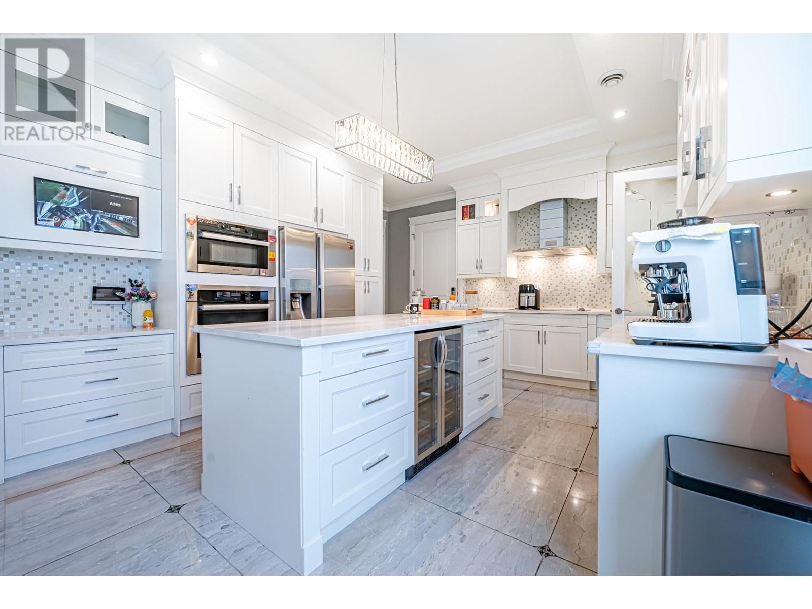 4434 Smith Avenue, Burnaby, British Columbia  V5G 2V6 - Photo 8 - R2972269