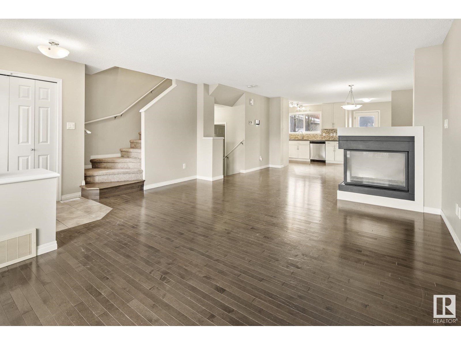 4129 Orchards Dr Sw, Edmonton, Alberta  T6X 0X6 - Photo 4 - E4424401