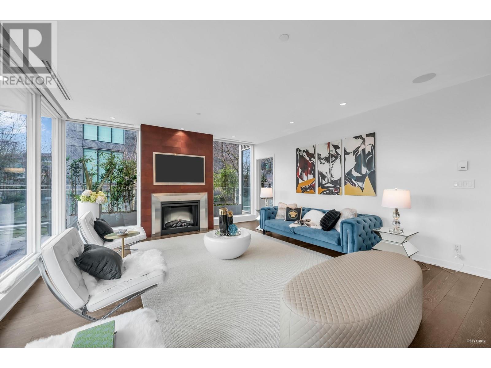 Property at 104 1139 W CORDOVA STREET image 3