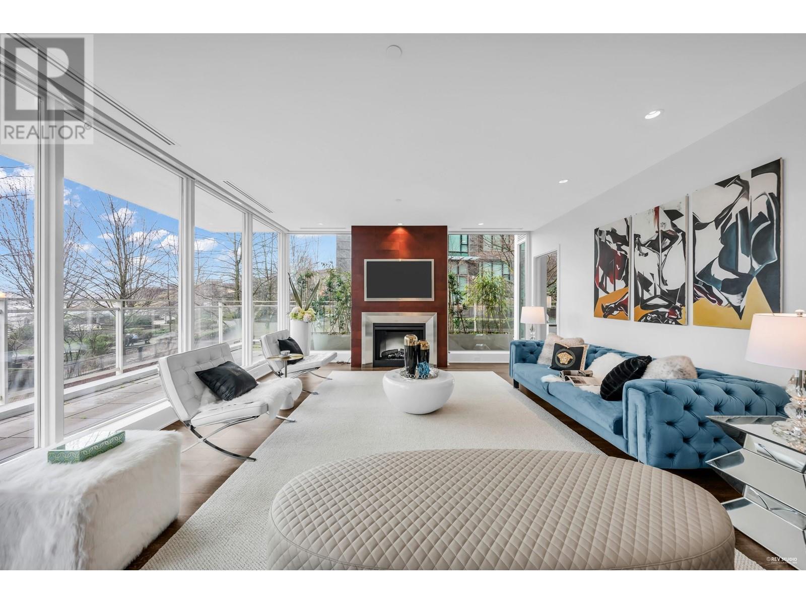Property at 104 1139 W CORDOVA STREET image 1