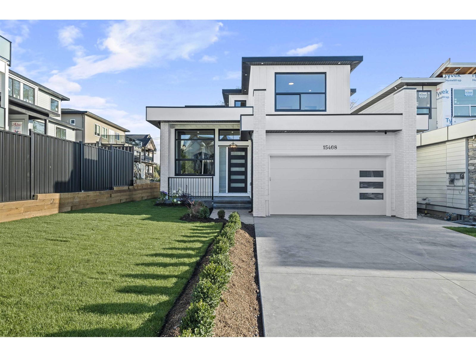 15468 76B AVENUE, surrey, British Columbia