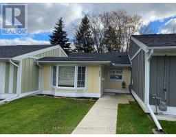 25 SZOLLOSY CIRCLE, Hamilton, Ontario