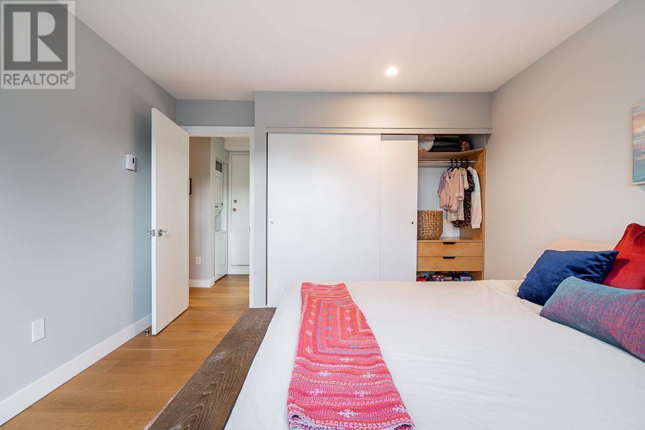 Listing Picture 26 of 37 : 22 1182 W 7TH AVENUE, Vancouver / 溫哥華 - 魯藝地產 Yvonne Lu Group - MLS Medallion Club Member