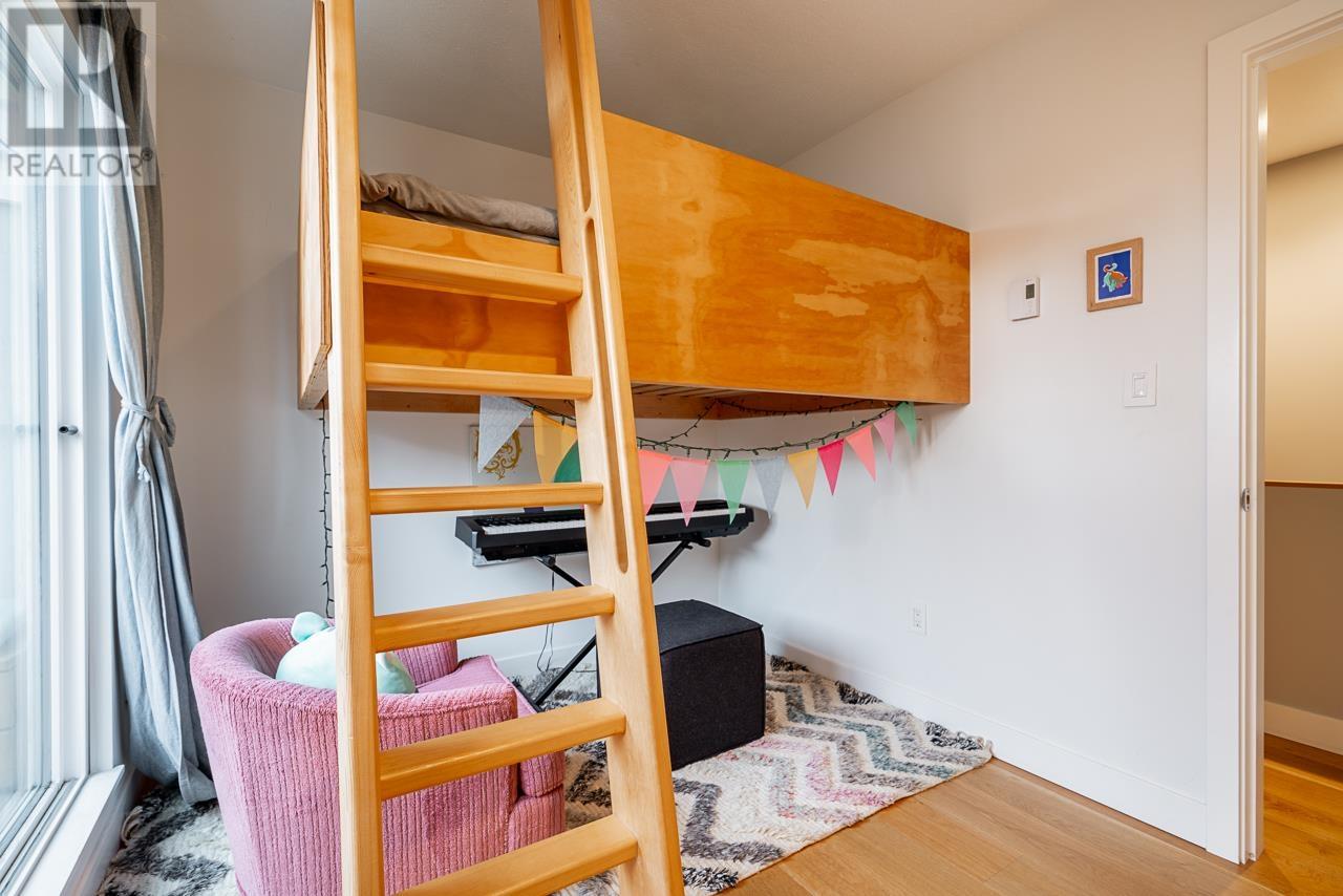 Listing Picture 28 of 37 : 22 1182 W 7TH AVENUE, Vancouver / 溫哥華 - 魯藝地產 Yvonne Lu Group - MLS Medallion Club Member