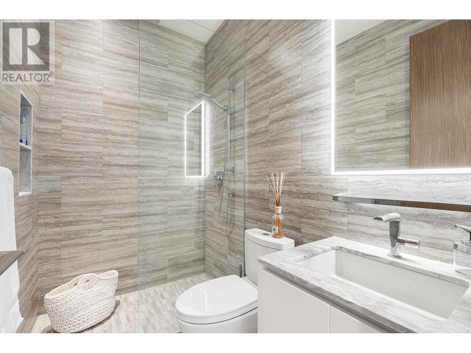 535 Craigmohr Drive, West Vancouver, British Columbia  V7S 1W8 - Photo 34 - R2974819