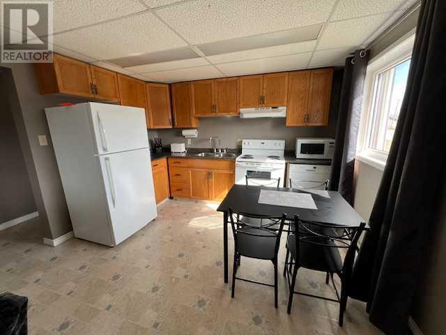 604 3 Avenue, Fox Creek, Alberta  T0H 1P0 - Photo 8 - A2171525