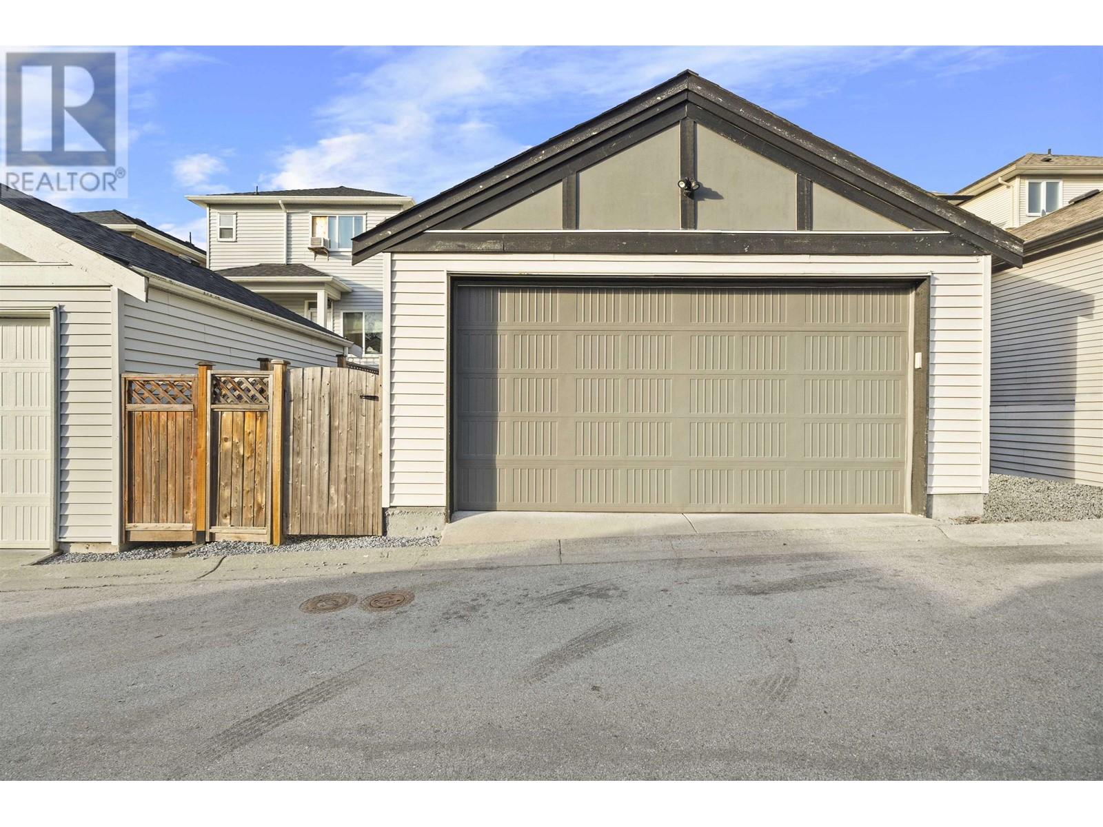 24310 102 Avenue, Maple Ridge, British Columbia  V2W 0C2 - Photo 28 - R2974380