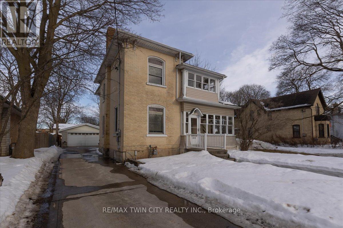 Property at 127 LAUREL STREET image 2