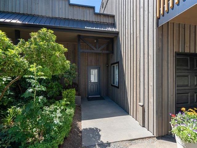 23009 Fraser Highway, Langley, British Columbia  V2Z 2T2 - Photo 11 - R2969626