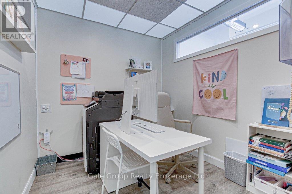 Unit B - 442 Dundas Street, Woodstock, Ontario  N4S 1C1 - Photo 4 - X12005906