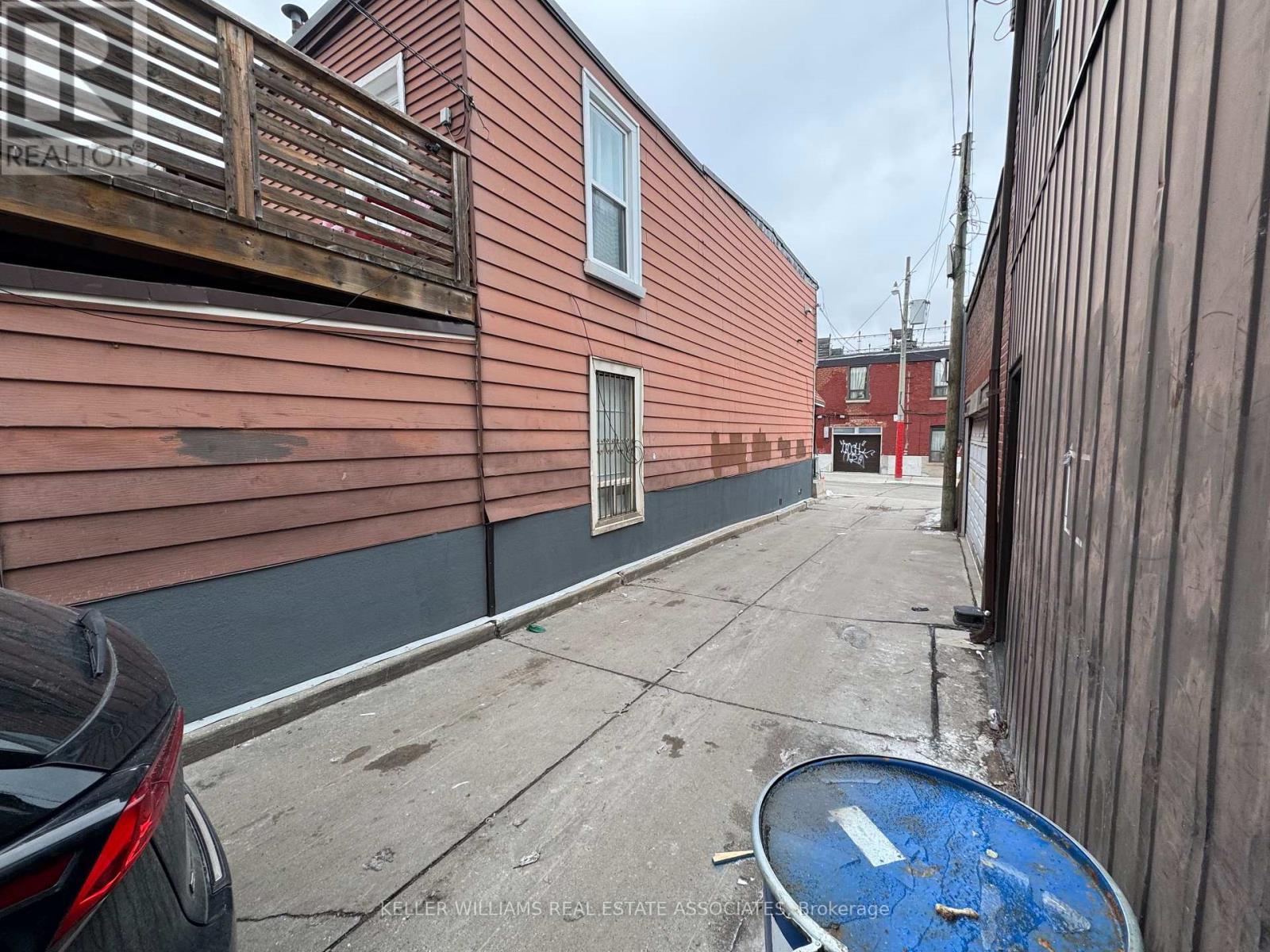 712 Queen Street W, Toronto, Ontario  M6J 1E8 - Photo 16 - C12005929