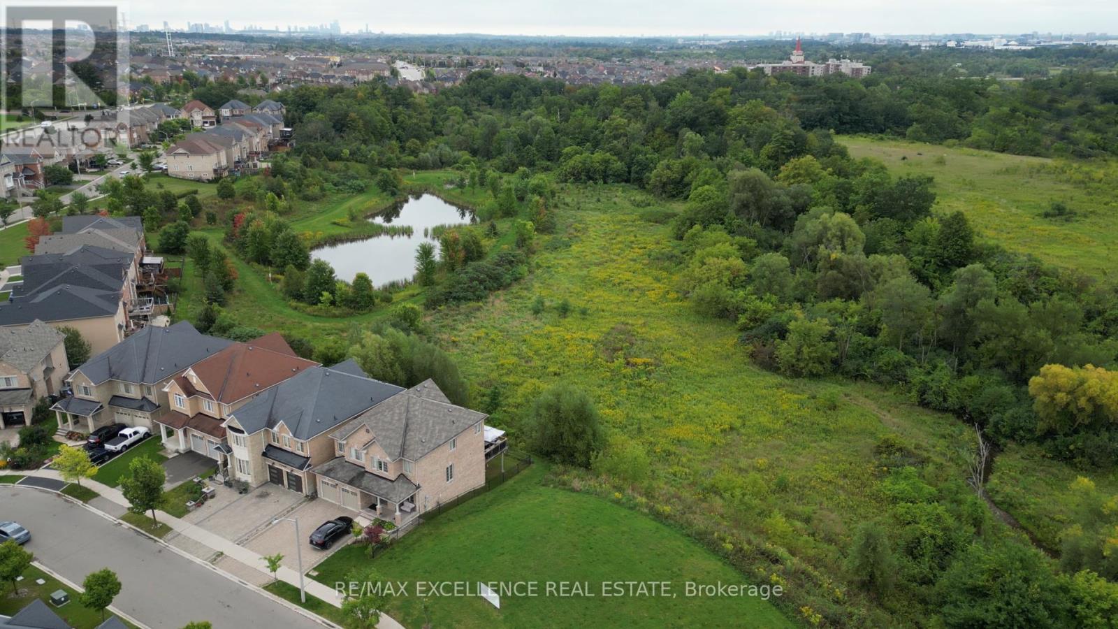 Property at 26 FAHEY DRIVE image 3